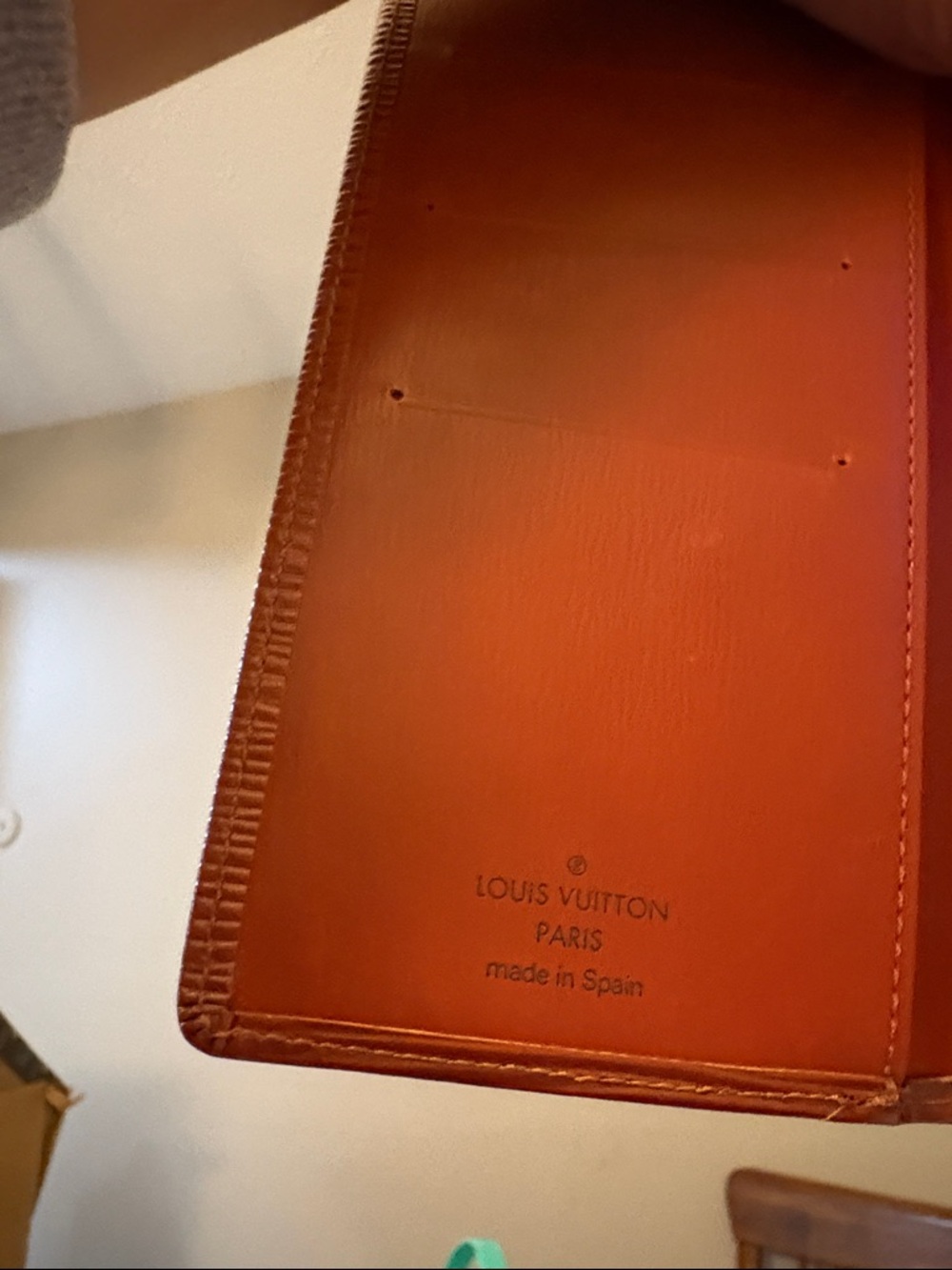 Louis Vuitton Chestnut Epi Leather long bifold Wallet in excellent condition - Picture 4 of 5